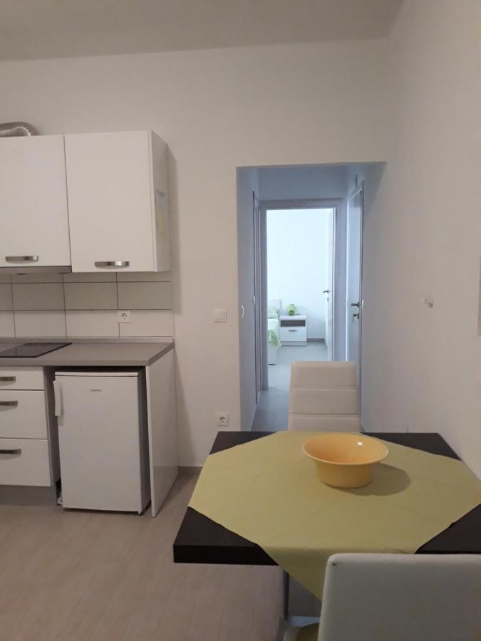 Apartment With Free And Private Parking Makarska Buitenkant foto
