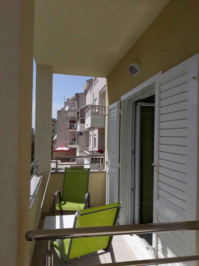 Apartment With Free And Private Parking Makarska Buitenkant foto